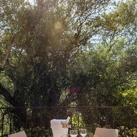 Corniche Du Liouquet 3*