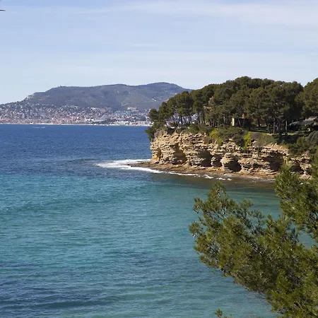 Corniche Du Liouquet 3* לה קיוטאט