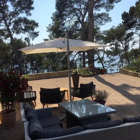 Corniche Du Liouquet 3* לה קיוטאט