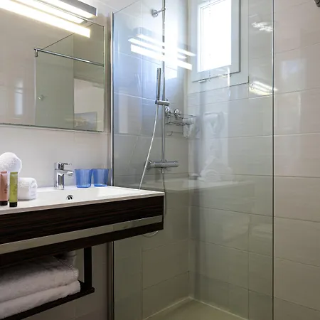 Corniche Du Liouquet