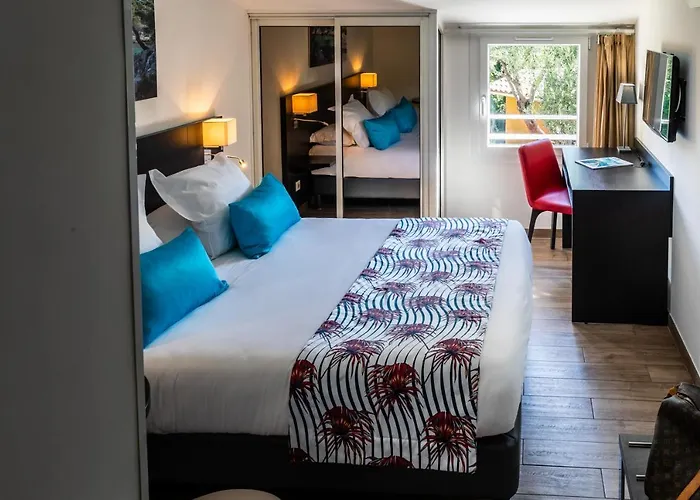 Hotel Corniche Du Liouquet