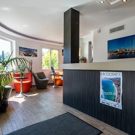 Hotel Corniche Du Liouquet