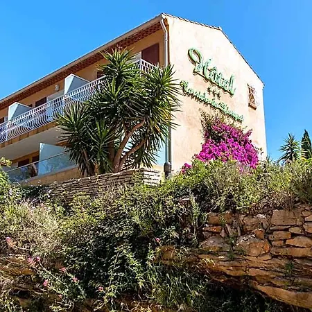Hotel Corniche Du Liouquet 3*