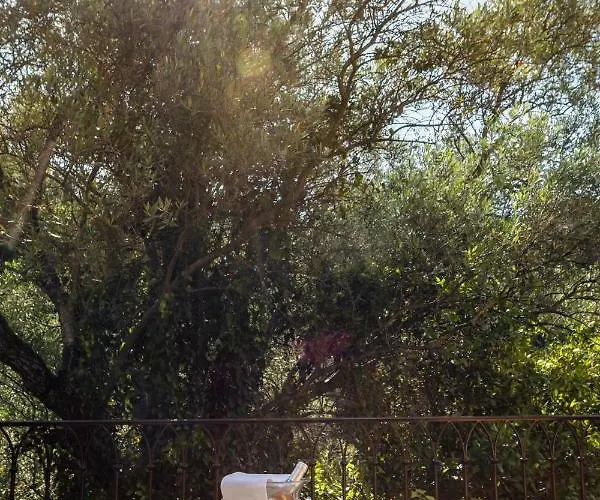 Corniche Du Liouquet 3*