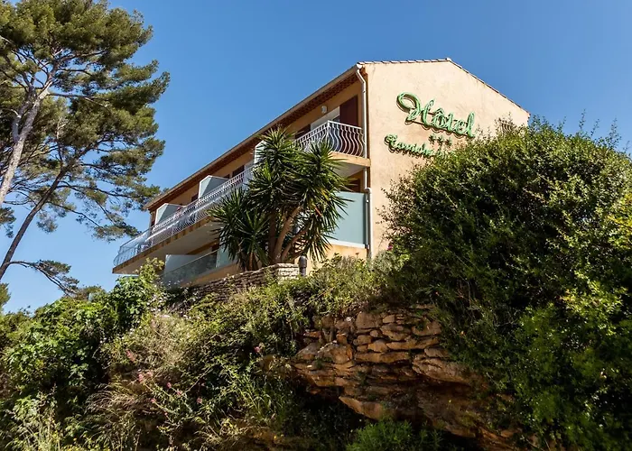 Отель Corniche Du Liouquet