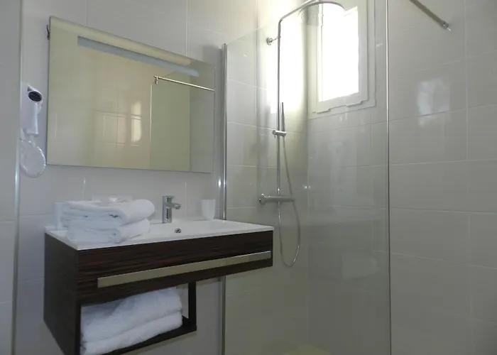 Corniche Du Liouquet Ла-Сьота