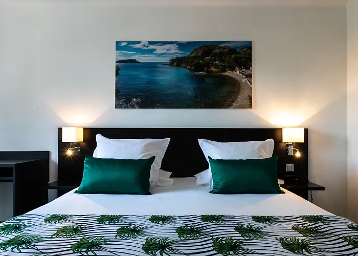 Отель Corniche Du Liouquet Ла-Сьота