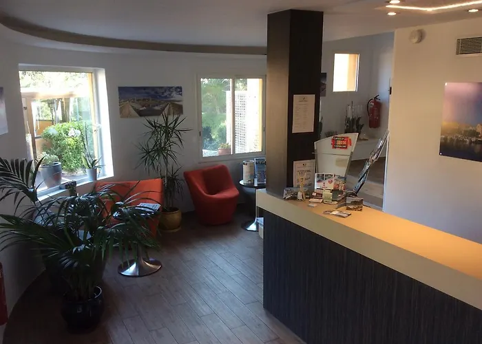 Corniche Du Liouquet Отель Ла-Сьота